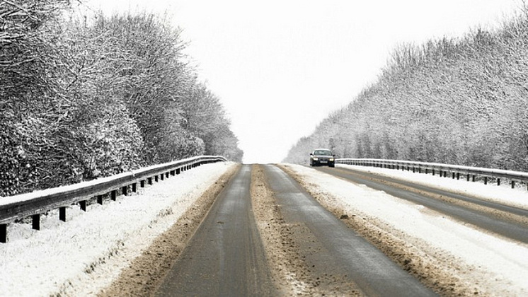 Новосибирцев экстренно предупредили о снегопаде и гололедице 10 ноября