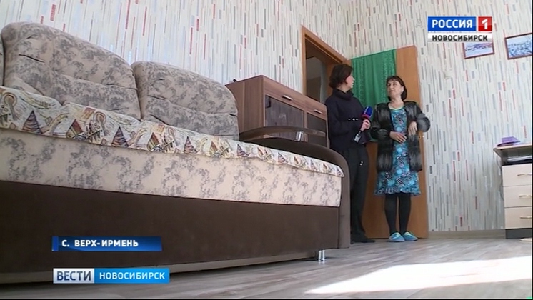 Власти проверили качество ремонта домов поселке Верх-Ирмень