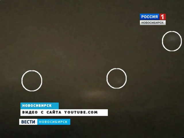 Горожане наблюдают необычные шары в небе над Новосибирском