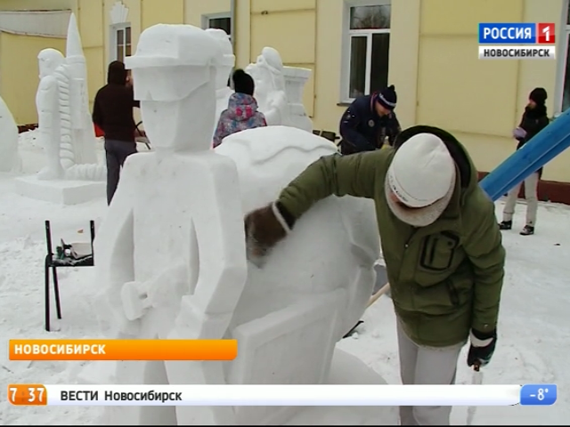 Новосибирцы слепили снежные скульптуры о «профессии мечты» 