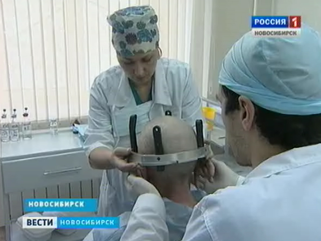 Новосибирские нейрохирурги научились лечить болезнь Паркинсона