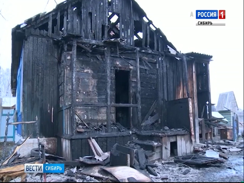 Подростки вытащили из горящего дома троих детей в Хакасии
