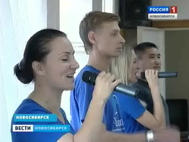 Новосибирский коллектив песни и пляски пишет гимны для жителей деревень