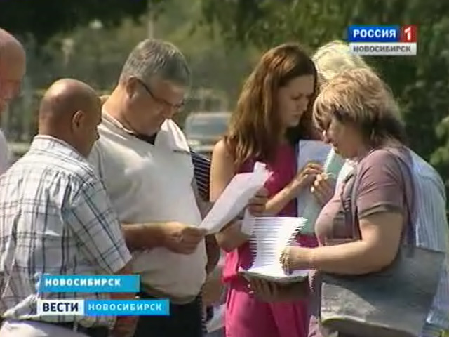 Рабочая группа горсовета проверила качество нового асфальта во дворах