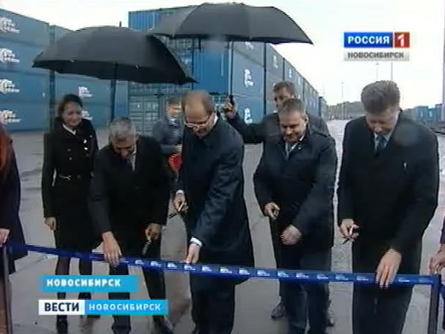 Самый крупный в Западной Сибири железнодорожный терминал открыли в Новосибирске