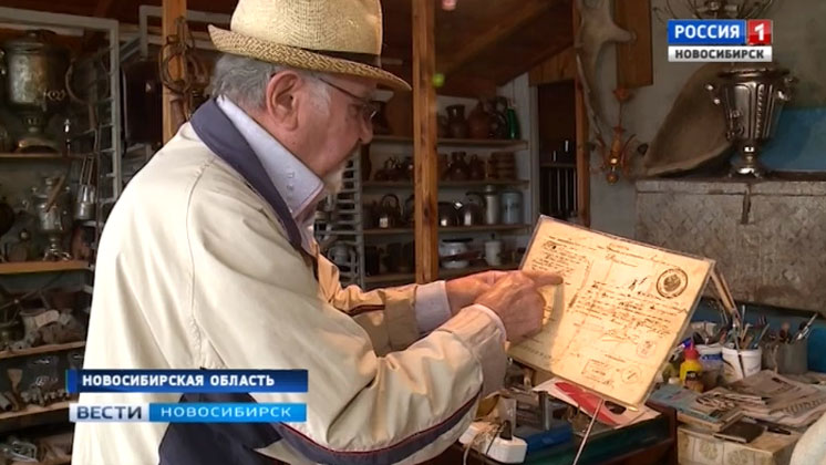 Самовары, часы, необычные гармошки: новосибирский пенсионер превратил свой дом в музей