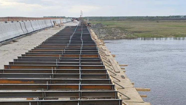 В Новосибирской области закончили первый этап ремонта моста через Омь