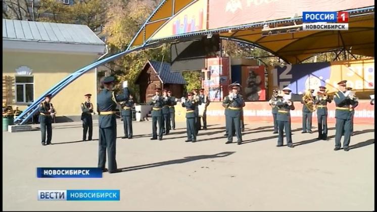 «Вальс нашей молодости»: в Новосибирске прошел праздник для ветеранов Росгвардии
