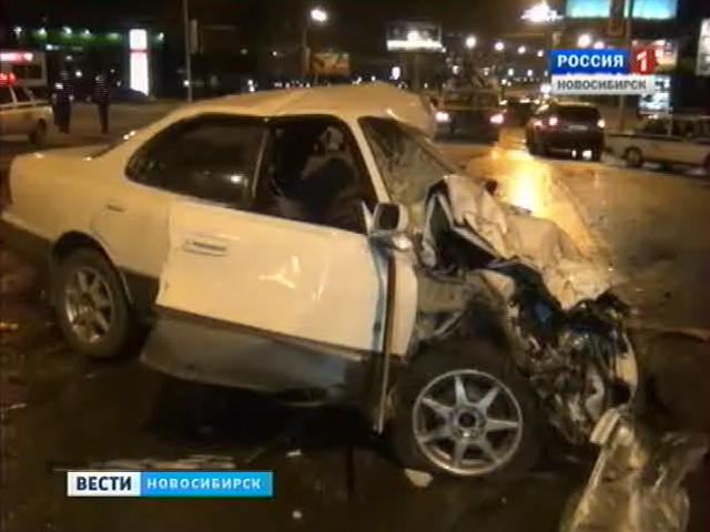 В Новосибирске выясняют причины ночного ДТП, в результате которого погибли 4 человека