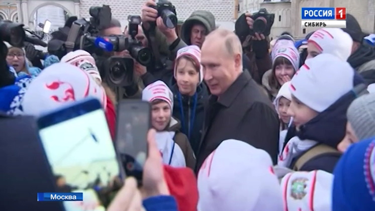 Юные сибиряки делятся впечатлениями от поездки на Кремлевскую елку