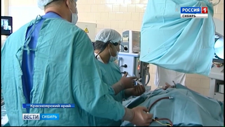 Красноярские хирурги провели бескровную операцию по удалению аденомы предстательной железы