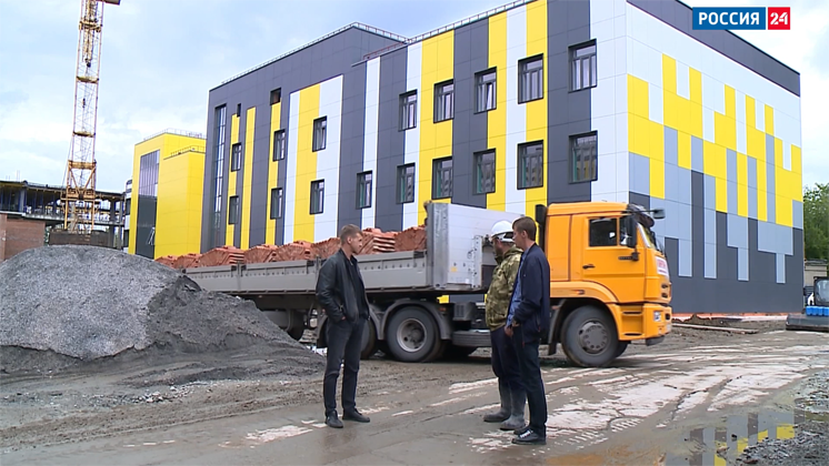 Новую гимназию строят в Академгородке в рамках национального проекта