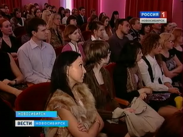 О трудностях профессии учителя говорили с полпредом на форуме молодых педагогов