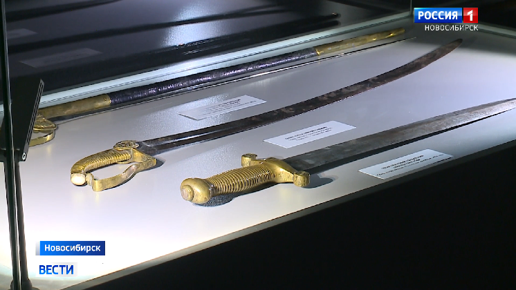 Оружие различных эпох собрали на выставке в Новосибирске