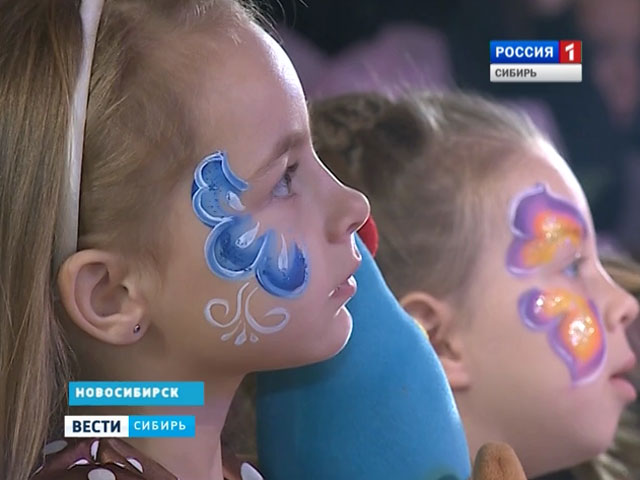 В Новосибирске отметили День усыновления