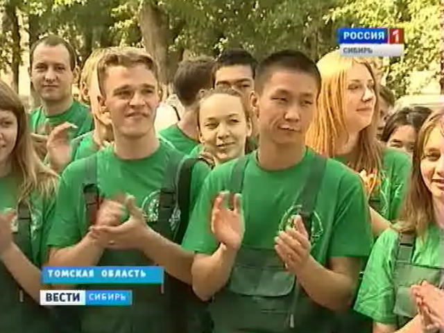 В регионах Сибири студенты зарабатывают деньги и опыт во время каникул