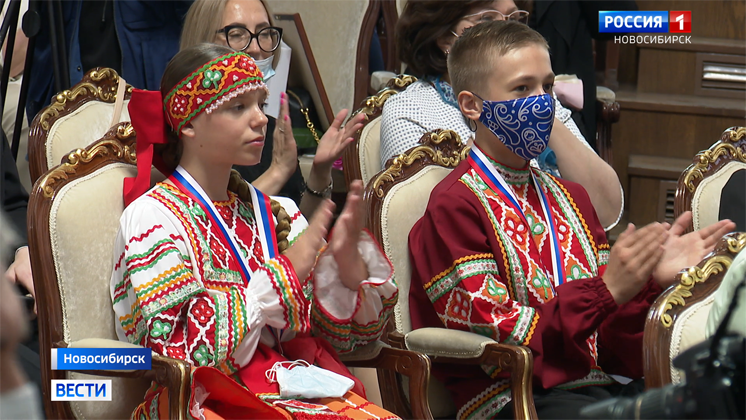 Новосибирцы вернулись с всероссийских творческих состязаний молодёжи