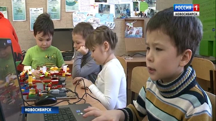 Новосибирские школьники представят регион на всероссийских соревнованиях «Робофест-2018»