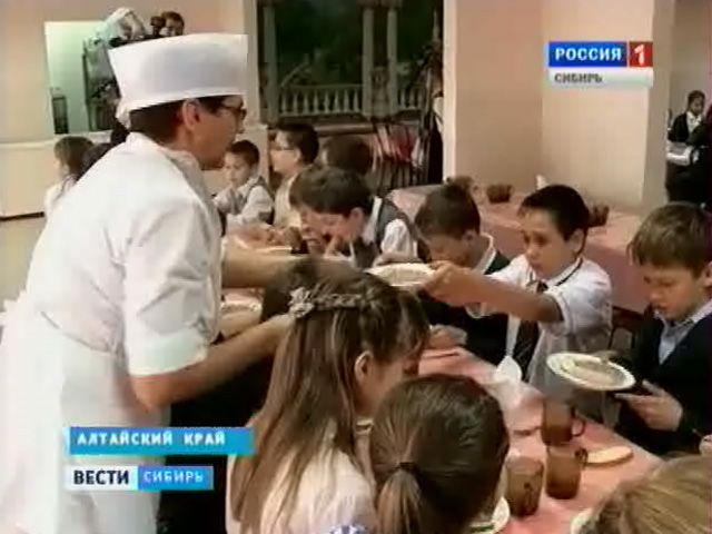 В сибирских школах ужесточили правила для сотрудников школьных столовых