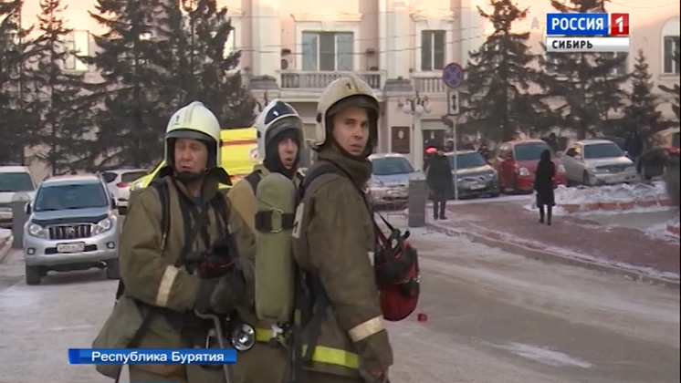 Сразу в нескольких городах Сибири эвакуировали людей из-за сообщений о минировании