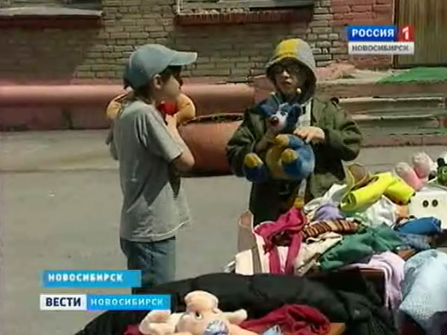В одной из школ Новосибирска открылась детская бесплатная ярмарка