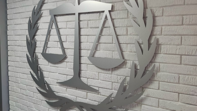 Восьмерых подозреваемых в диверсии подростков взяли под стражу в Новосибирске