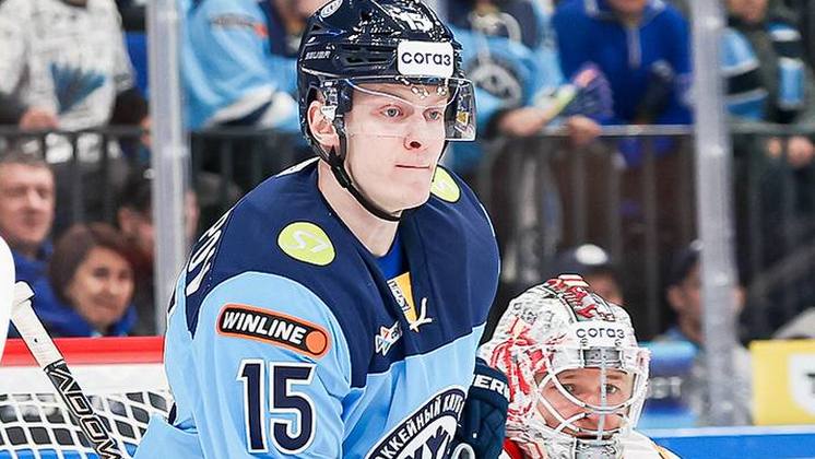 Хоккейная «Сибирь» проиграла «Автомобилисту» на домашнем льду со счётом 2:4