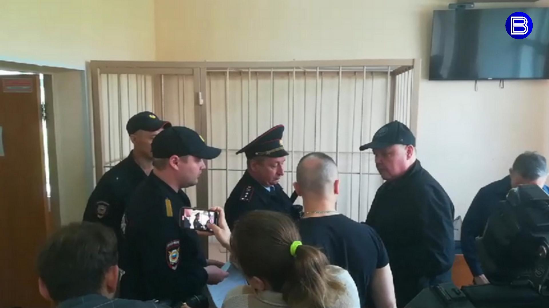 В Новосибирске суд отправил экс-заместителя облпрокурора в тюрьму на четыре года