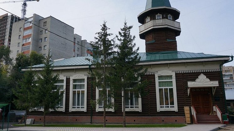 В Новосибирске глава мусульманской общины превратил мечеть в хостел для мигрантов