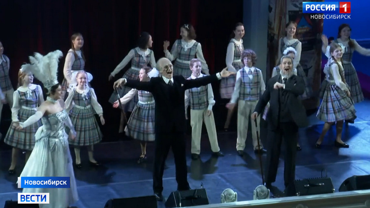 Новосибирских артистов чествовали во Всемирный день театра