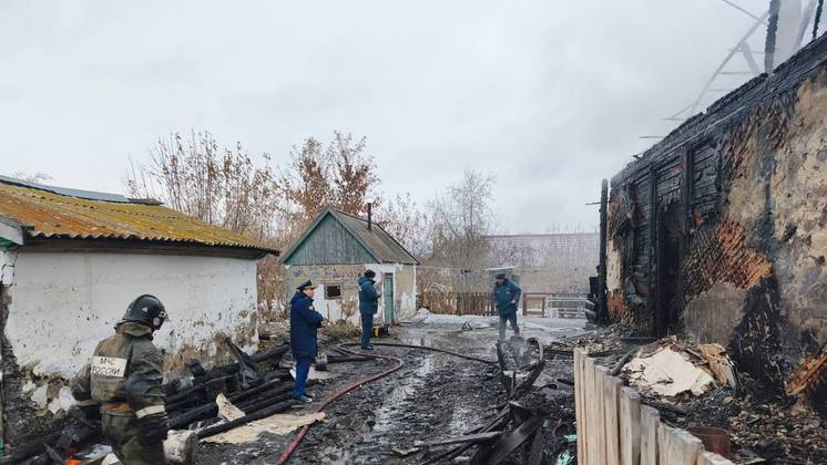 В селе под Новосибирском пожар унёс жизнь 12-летней девочки