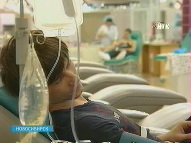 Новосибирский центр крови провел акцию в помощь онкогематологическим больным