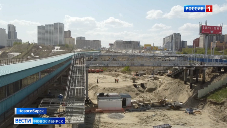 Первые эскалаторы начали устанавливать на станции метро «Спортивная» в Новосибирске