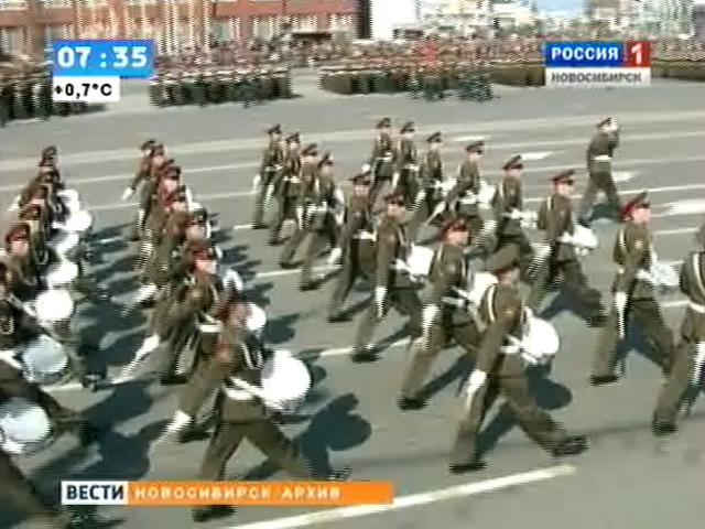 Область готовится к 9 мая: в Новосибирском высшем военном командном училище пройдет репетиция к параду Победы