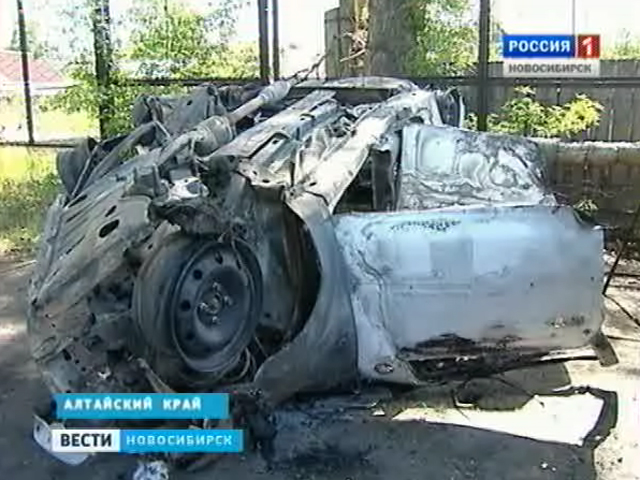 Семь человек погибли, пятеро ранены в крупном ДТП на Чуйском тракте