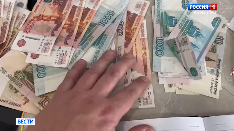 Новосибирца отправили в колонию за мошенничество на 3,5 миллиона рублей