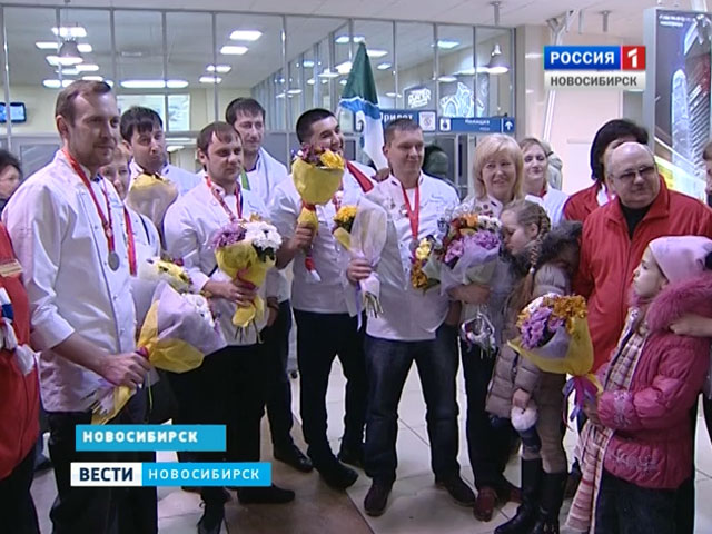 Повара привезли в Новосибирск серебро Кубка мира по кулинарному искусству