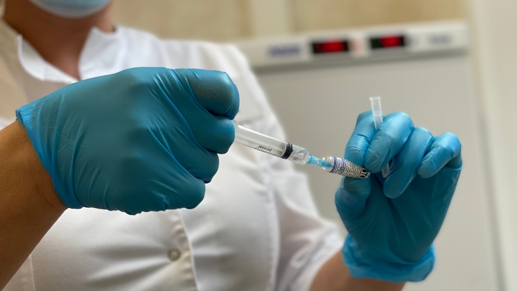 В Новосибирске опубликовали полный список профессий для обязательной вакцинации от COVID-19
