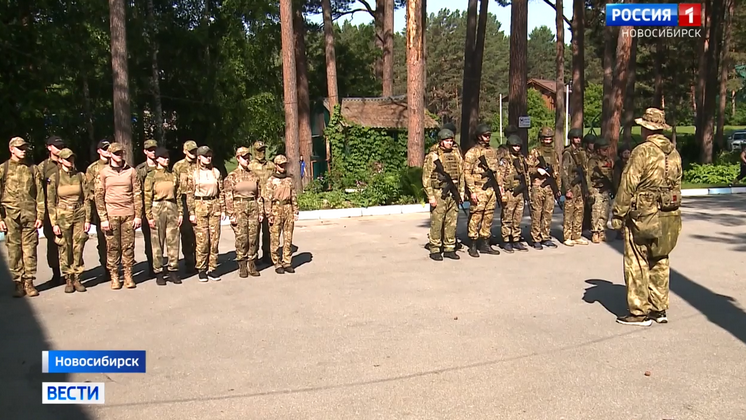 В Новосибирске будущие инструкторы по военной подготовке успешно сдали экзамены