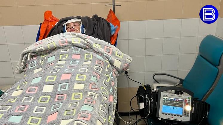 Впавшую в кому на Бали медсестру Елену Новосельцеву привезли в Новосибирск 22 февраля