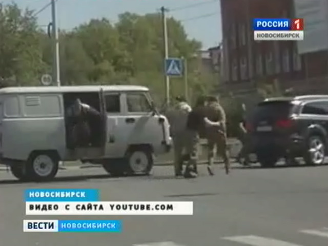 Новосибирского водителя внедорожника научили соблюдать правила дорожного движения