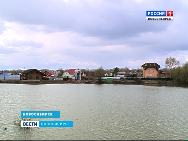 Поднимица ли вода в Обь в Новосибирске. Критический уровень воды в Оби в Новосибирске. Уровень воды в Оби и Обском водохранилище в Новосибирске сегодня. Уровень воды в Оби в Камне на Оби. Вода в оби молчаново
