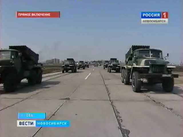 Колоссальная огневая мощь и четкость движений. Экипажи боевых машин репетируют Парад Победы