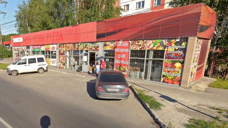 Продавец и таксист поругались из-за парковки в Новосибирске