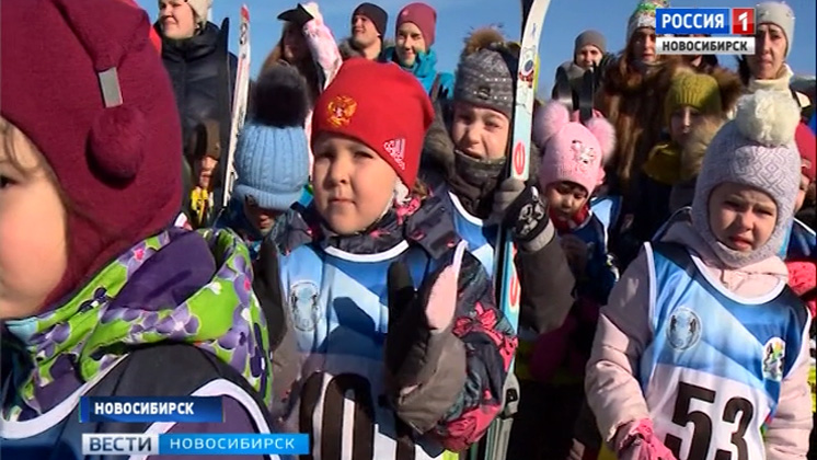 Лыжный забег для дошколят организовали в Новосибирске