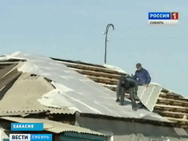 В Хакасии восстанавливают пострадавшие от сильного града дома и школы