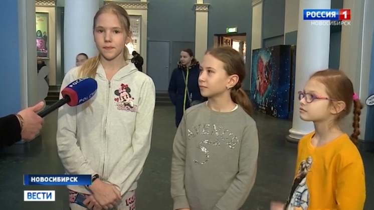 Для юных фигуристов в Новосибирске организовали бесплатный просмотр фильма «Лед 2»