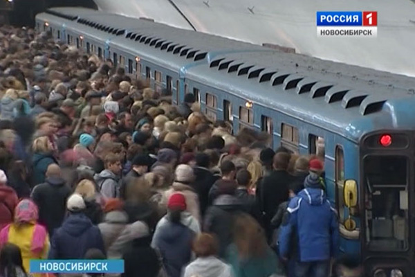 Усиленный контроль безопасности объявлен в метро Новосибирска после теракта в Санкт-Петербурге