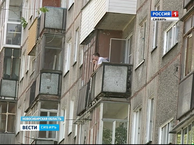 В Новосибирске выясняют обстоятельства инцидента с одним из лифтов в многоэтажке