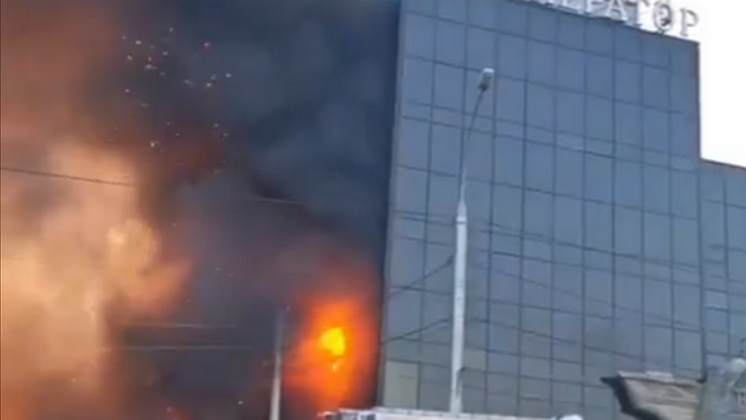 В Новосибирске потушили пожар в гостинице